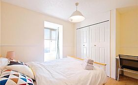 Manor Place Apartment Thamesmead